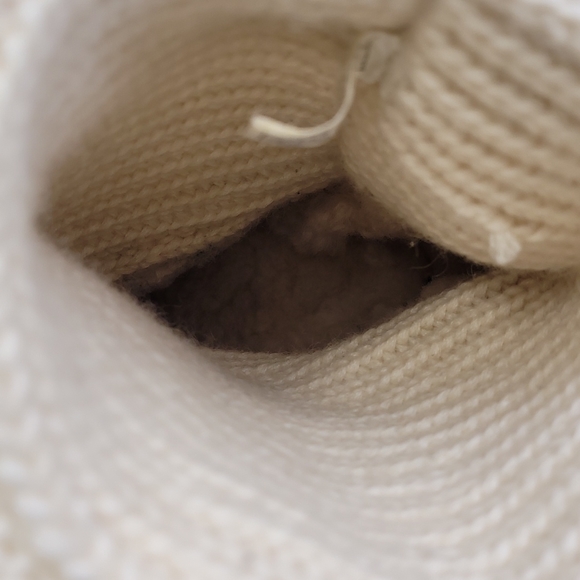 Ugg Classic Cardy Tall Women's Badge Boots - Picture 11 of 11